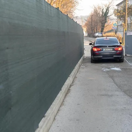 Διαμέρισμα Slana Oaza Τούζλα