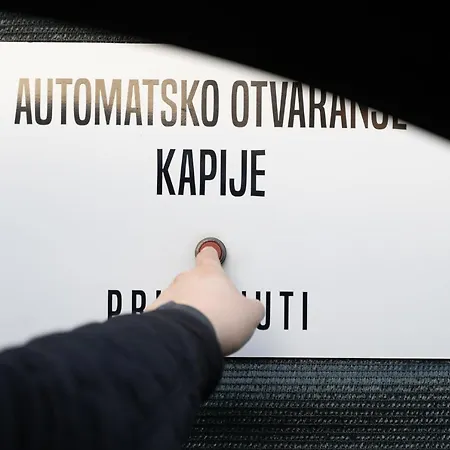 Slana Oaza Lägenhet